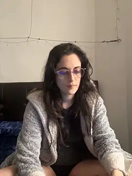 Lunaabbey online show from 03/21/26, 08:41