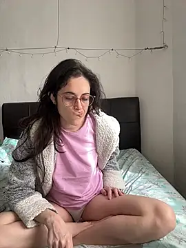 Lunaabbey online show from 03/29/26, 08:05