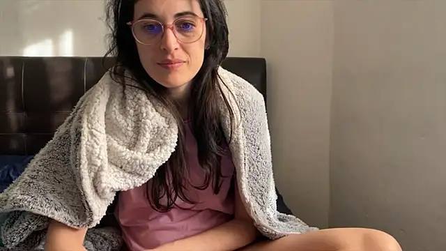 Lunaabbey online show from 02/23/26, 08:04