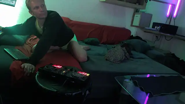 davidgntxxxxx online show from 02/02/26, 07:02