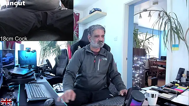 OnlineBossUK online show from 11/08/25, 11:14