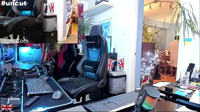 OnlineBossUK online show from 11/16/25, 04:39