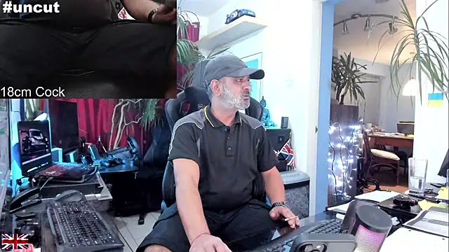 OnlineBossUK online show from 10/02/25, 06:11