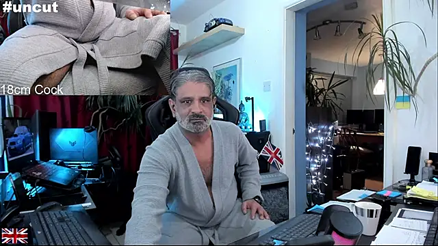 OnlineBossUK online show from 11/03/25, 05:05