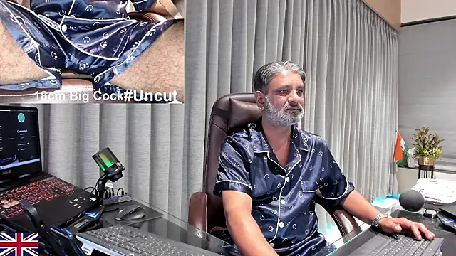 OnlineBossUK online show from 02/26/26, 04:51