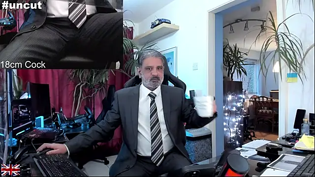 OnlineBossUK online show from 10/16/25, 04:48