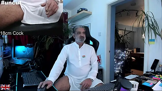 OnlineBossUK online show from 11/15/25, 04:33