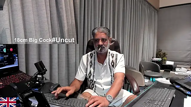 OnlineBossUK online show from 04/18/26, 05:37