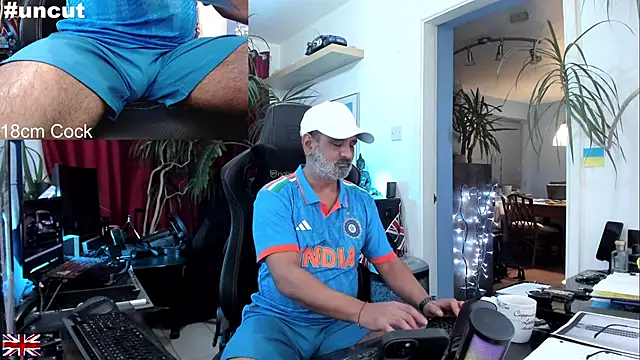 OnlineBossUK online show from 10/07/25, 07:37