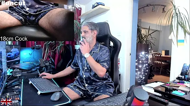 OnlineBossUK online show from 12/02/25, 07:59