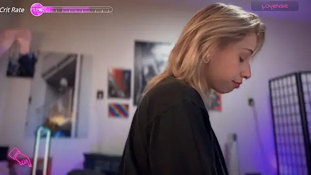 Snapshot of Mannarie_Madsinn chatting on 12/09/24, 12:56 Mannarie Madsinn online show from 12/09/24, 12:56