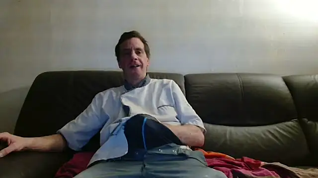 cloupefun online show from 12/17/25, 07:02