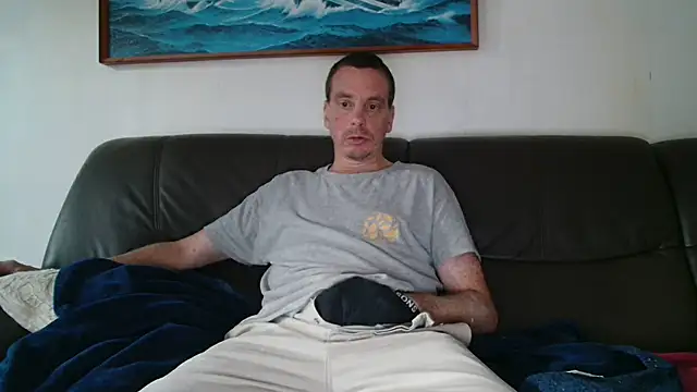 Snapshot of cloupefun chatting on 07/21/26, 04:58 cloupefun online show from 07/21/26, 04:58