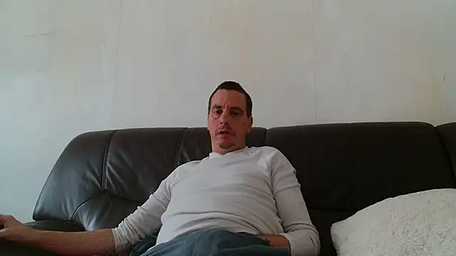 cloupefun online show from 10/11/25, 11:33