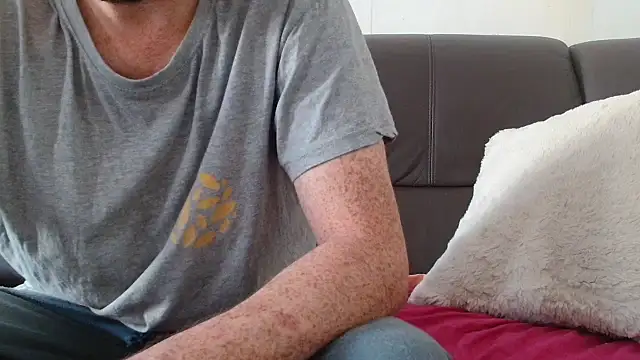 cloupefun online show from 11/05/25, 12:41