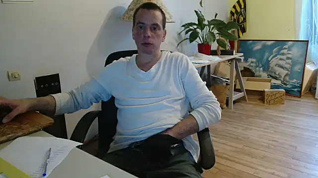 cloupefun online show from 09/29/25, 05:58