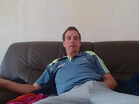 cloupefun online show from 09/12/25, 11:43