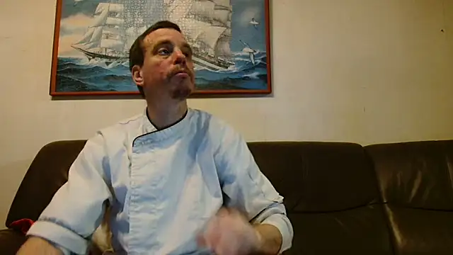 Snapshot of cloupefun chatting on 02/10/26, 06:56 cloupefun online show from 02/10/26, 06:56