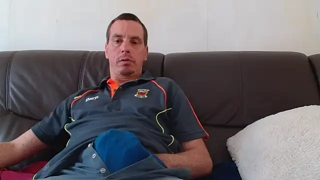 cloupefun online show from 10/10/25, 11:44