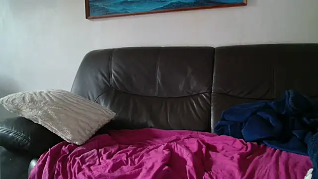 Snapshot of cloupefun chatting on 07/20/26, 04:53 cloupefun online show from 07/20/26, 04:53