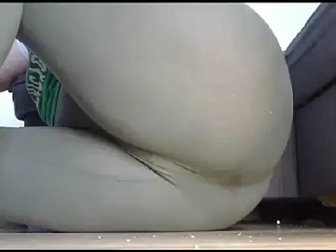 Snapshot of Squirtlady38 chatting on 03/21/25, 02:40 Squirtlady38 online show from 03/21/25, 02:40
