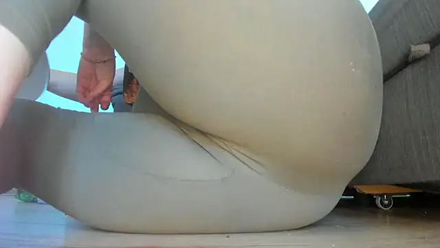 Squirtlady38 online show from 07/08/26, 06:30