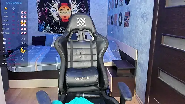 Horny Nikki  online show from 02/27/25, 11:06