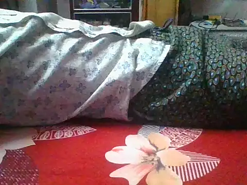 Snapshot of Amalgh6 chatting on 11/02/25, 05:29 Amalgh6 online show from 11/02/25, 05:29