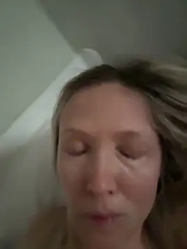 angelmommu online show from 03/28/26, 03:51