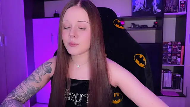 jasminevine online show from 04/12/26, 03:43