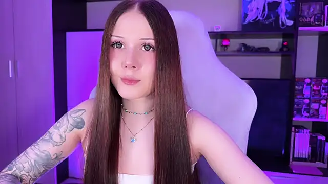 jasminevine online show from 10/25/25, 11:49