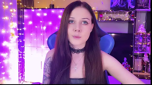 jasminevine online show from 12/13/24, 04:33