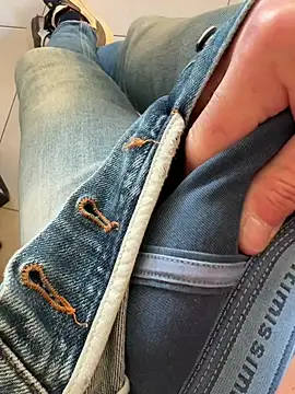 buodiculo online show from 03/17/25, 04:43