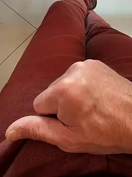 buodiculo online show from 03/04/25, 04:52