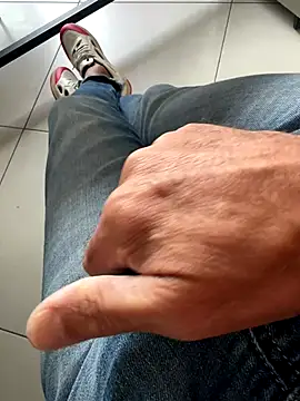 buodiculo online show from 09/17/25, 06:15