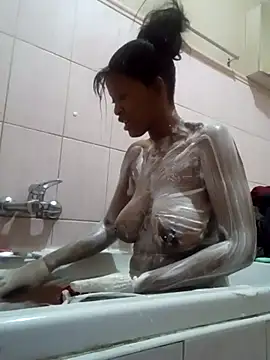 Snapshot of COOKIECANDY chatting on 10/13/25, 07:48 COOKIECANDY online show from 10/13/25, 07:48