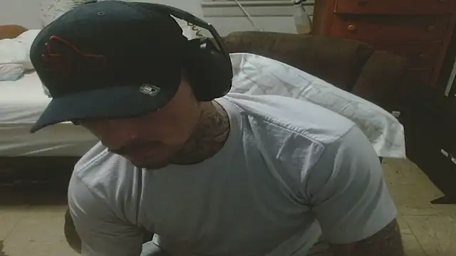 Snapshot of DADDY_KANE8--- chatting on 06/17/26, 07:30 DADDY KANE8--- online show from 06/17/26, 07:30