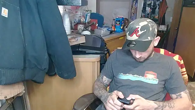 Snapshot of DADDY_KANE8--- chatting on 03/20/25, 10:40 DADDY KANE8--- online show from 03/20/25, 10:40