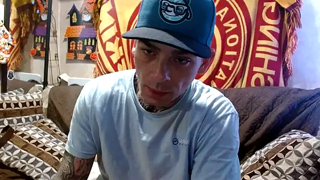 Snapshot of DADDY_KANE8--- chatting on 02/04/25, 09:17 DADDY KANE8--- online show from 02/04/25, 09:17