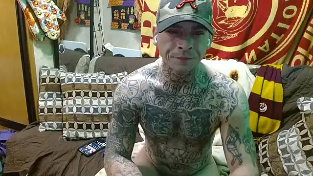 Snapshot of DADDY_KANE8--- chatting on 02/09/25, 03:32 DADDY KANE8--- online show from 02/09/25, 03:32
