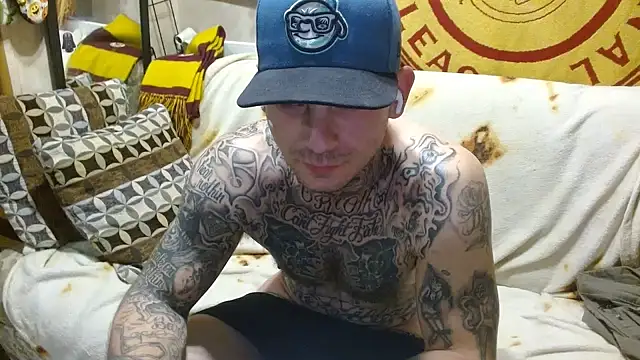 Snapshot of DADDY_KANE8--- chatting on 02/12/25, 01:16 DADDY KANE8--- online show from 02/12/25, 01:16