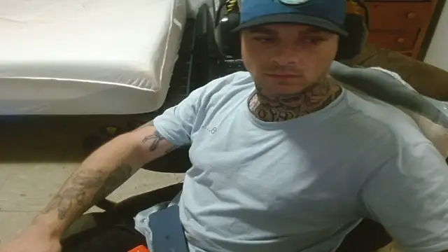 Snapshot of DADDY_KANE8--- chatting on 07/06/26, 10:55 DADDY KANE8--- online show from 07/06/26, 10:55
