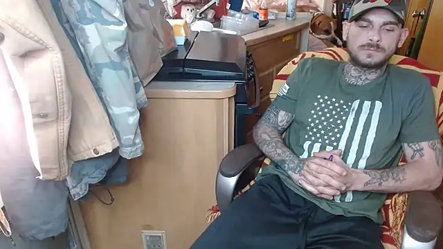 Snapshot of DADDY_KANE8--- chatting on 03/19/25, 08:00 DADDY KANE8--- online show from 03/19/25, 08:00
