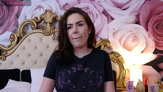 HessaHessy online show from 11/13/25, 07:40