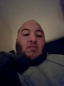 genderfluidco2 online show from 11/05/25, 04:43