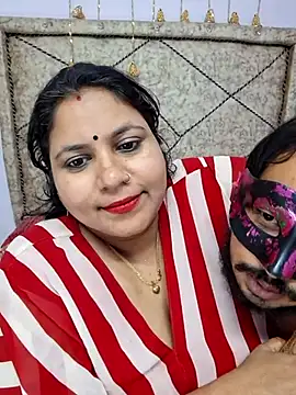 MOM-SUN-COUPLE online show from 03/09/25, 07:59