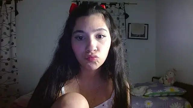 Snapshot of mia__lopez_ chatting on 02/12/25, 04:12 mia lopez online show from 02/12/25, 04:12