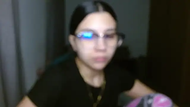 mia  lopez  online show from 11/08/25, 02:48