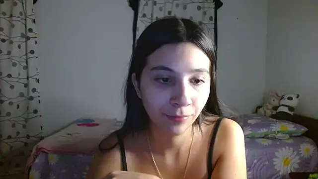 Snapshot of mia__lopez_ chatting on 03/03/25, 11:24 mia lopez online show from 03/03/25, 11:24