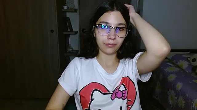 mia  lopez  online show from 01/07/26, 04:50